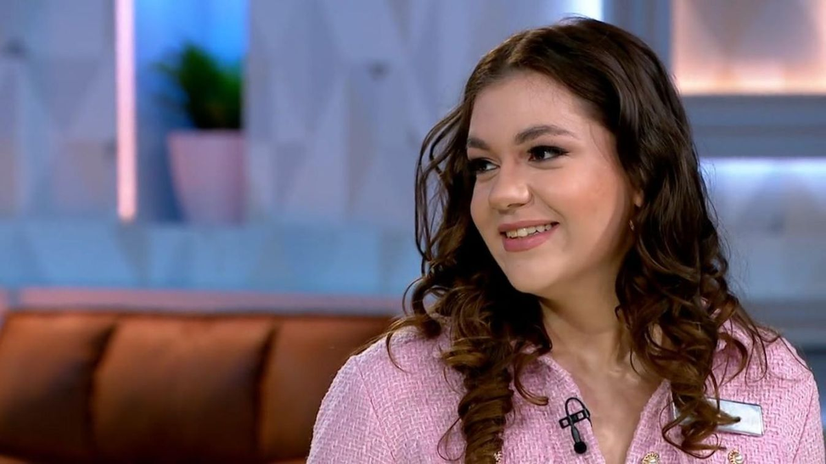 Mindenki Gáspár Virág pocakjáról beszél: Bea asszony tette hivatalossá az örömhírt