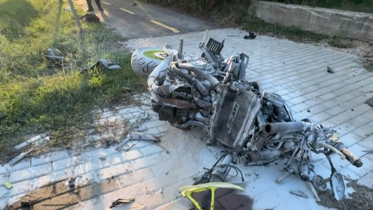 Métereket repült egy motoros Gönyűnél: a helyszínen szörnyethalt