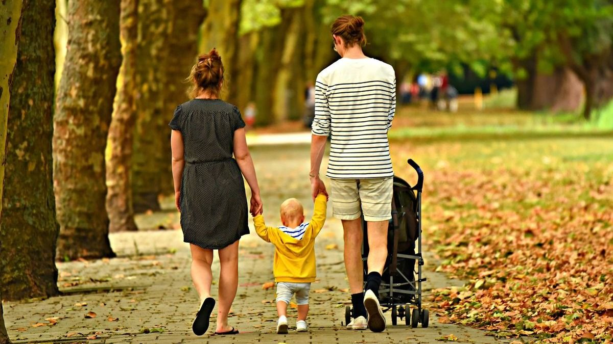 Örülhetnek a magyar családok: újabb családsegítő intézkedéseket jelentettek be
