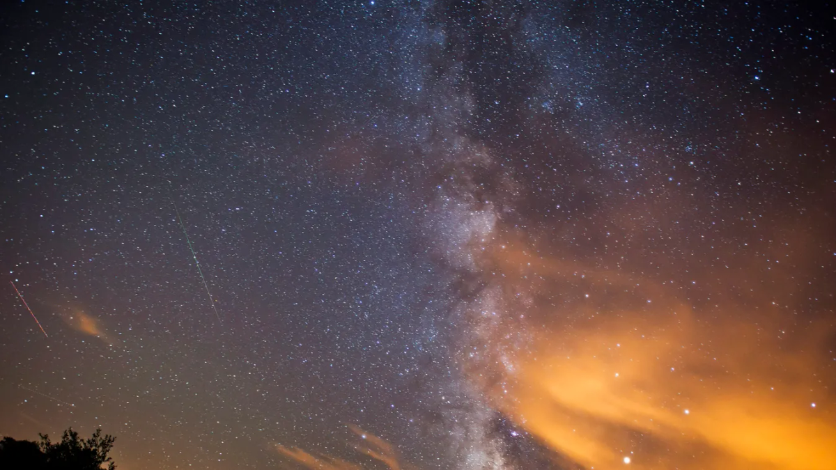 Kiadta a figyelmeztetést a Csillagvizsgáló: a magyarok fogják látni a meteorrajt