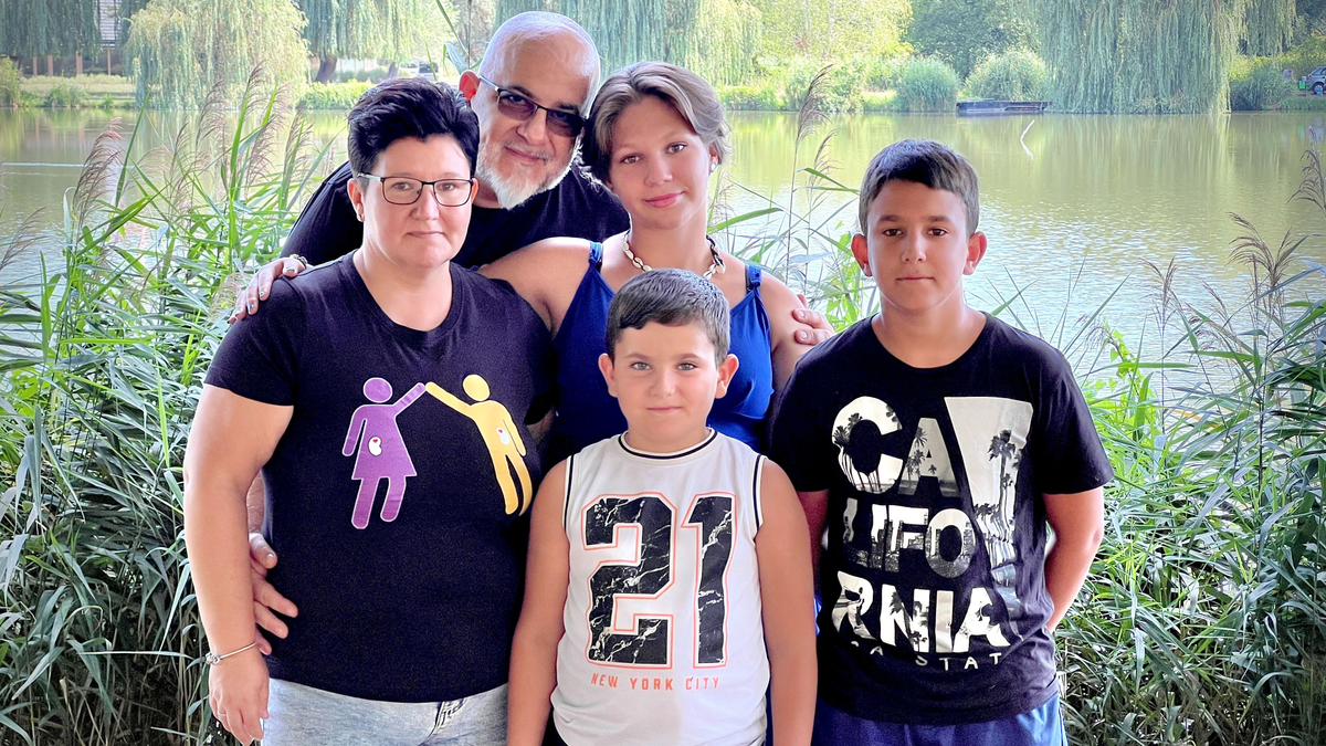 „Olyan, mintha a veséim mágnesként húznának össze minket” – veséjével mentette meg férje életét Gabi