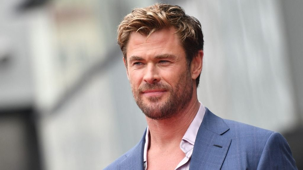 Levágta gyermekei haját Chris Hemsworth, a végeredmény röhejes lett – Videó