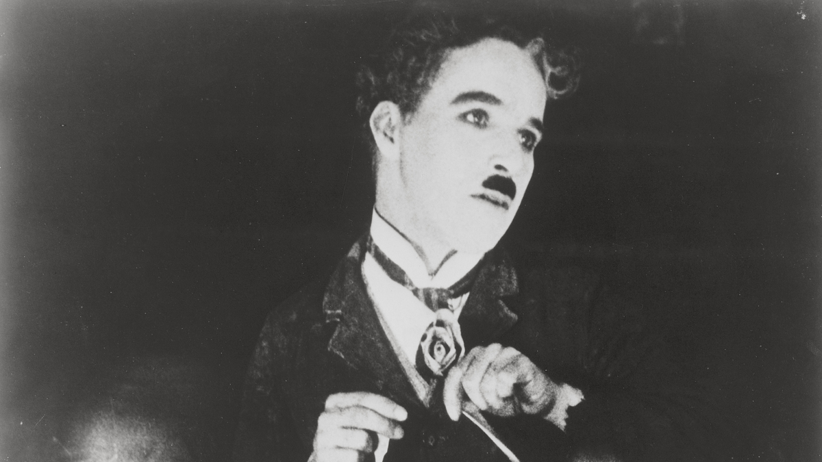 Psszt! Némafilmvetítés – Charlie Chaplin: Modern idők (1936)