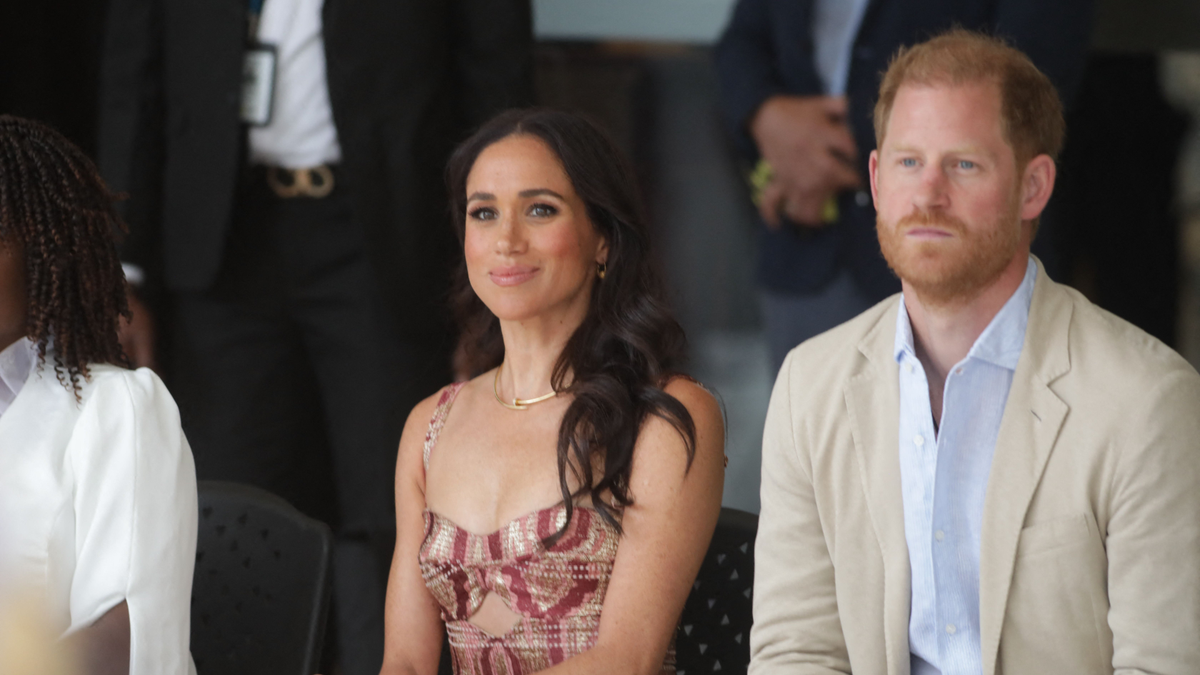 Harry és Meghan már a saját szomszédaikat is magukra haragították