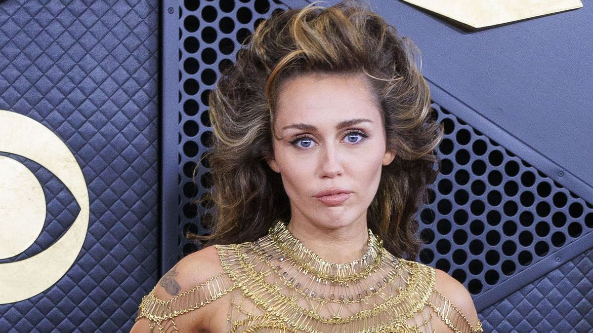 Nem fogja vissza magát Miley Cyrus: ő az új szerelme