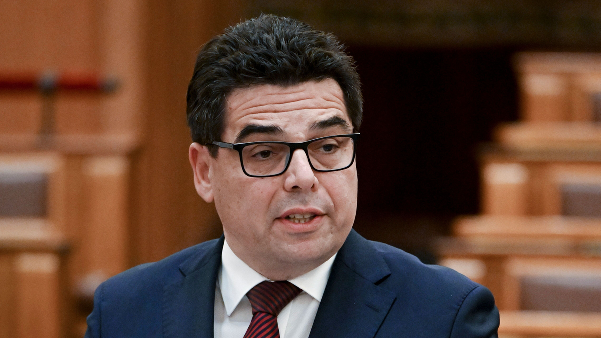 Zsigmond Barna Pál: Brüsszelből azért támadják Magyarországot, mert nem a háború, hanem a béke pártján állunk