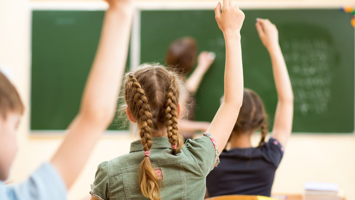 Tanácstalanul állok a 6 éves lányom matekházija fölött – Te meg tudnád oldani?