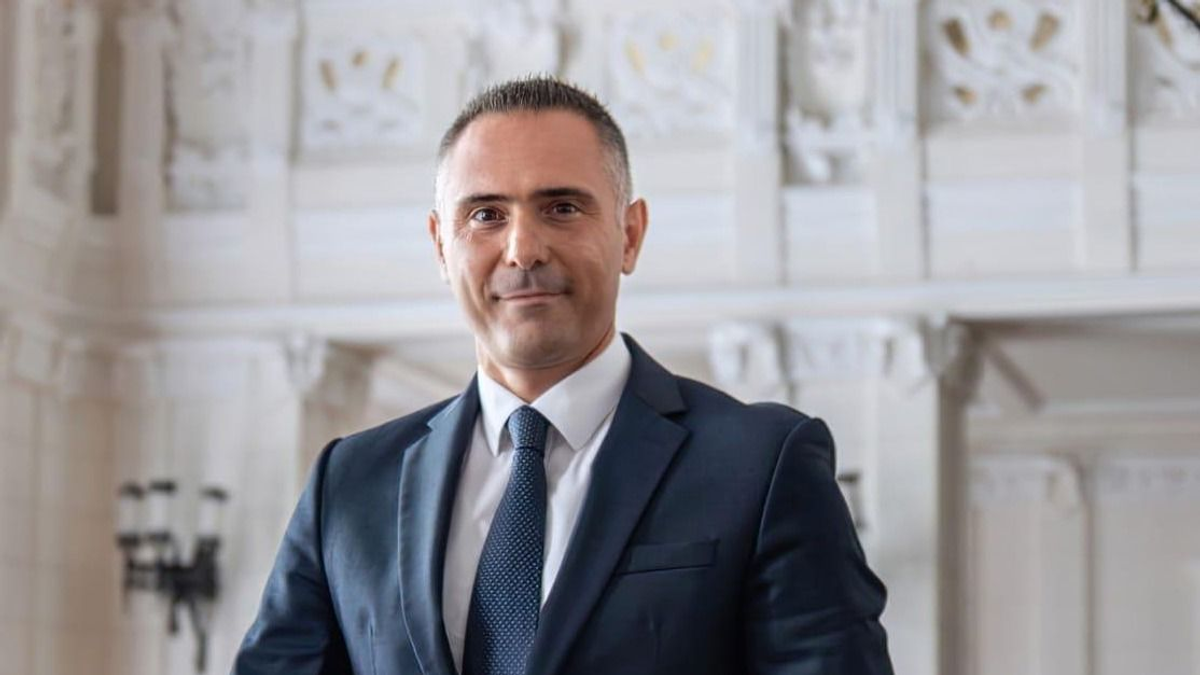 A demokrácia megcsúfolása: Így nevezett ki cégvezetőket önkényesen Újpest baloldali testülete