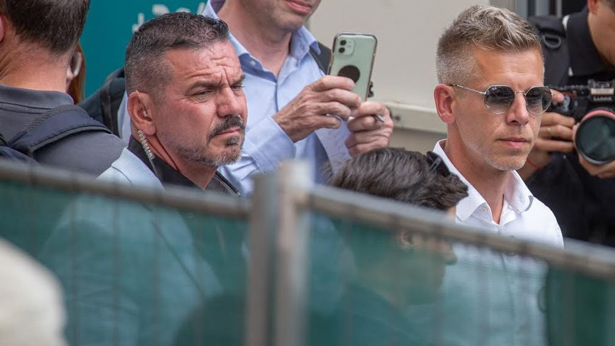 Magyar Péter összevissza hadovál a testőreiről: olykor léteznek, olykor nem