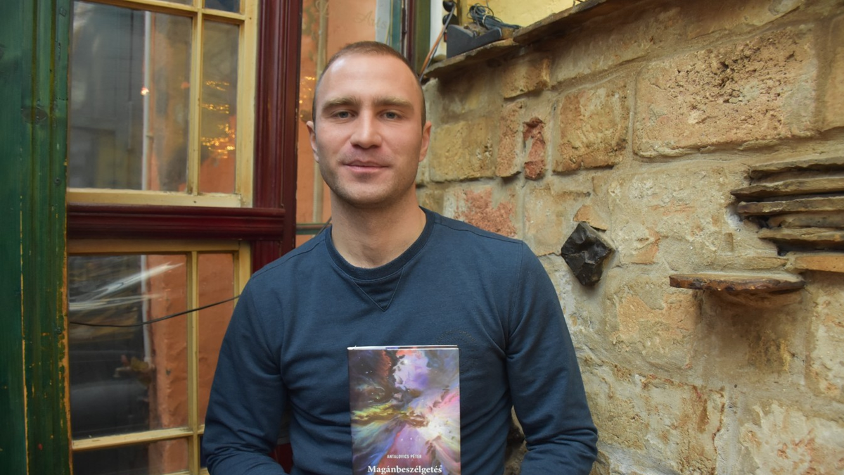 Magyarság Háza Irodalmi Szalon: Antalovics Péter - Magánbeszélgetés