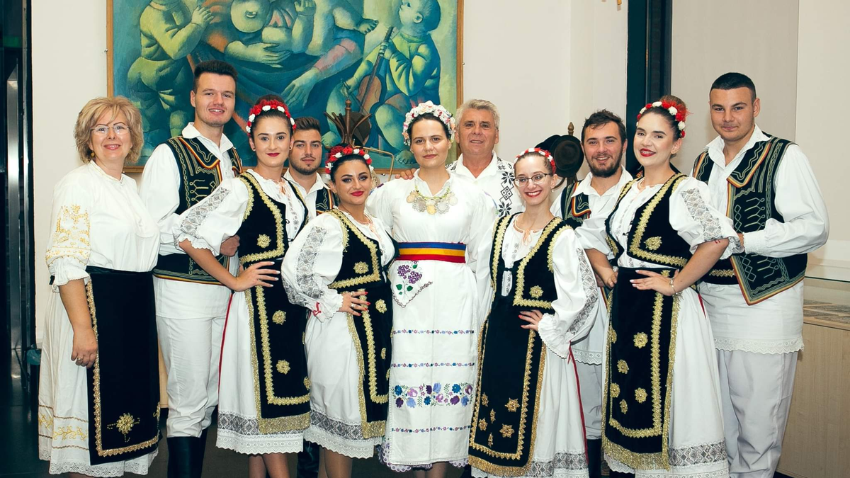 Román Nemzetiségi Kulturális Bál