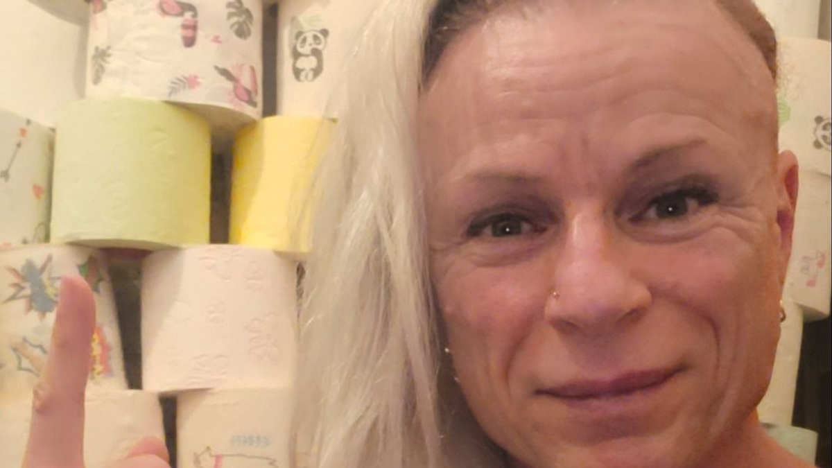 Andrea 11 éve gyűjti a különleges wc-papírokat