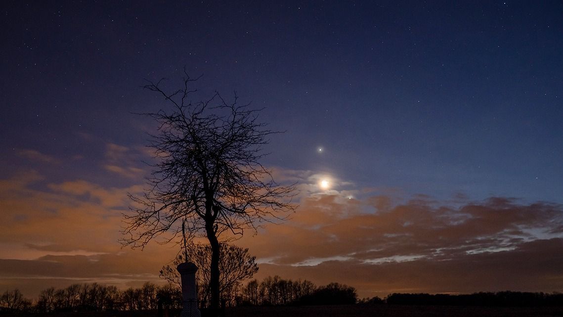 A Jupiter, a Hold és az Esthajnalcsillag (Vénusz) együttállása