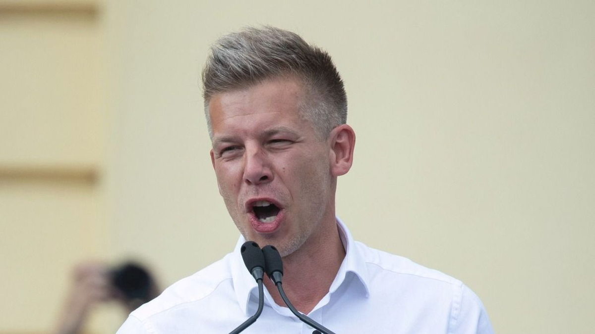 Magyar Péter trágár szavakkal gyalázta a gyermekotthon vezetőjét