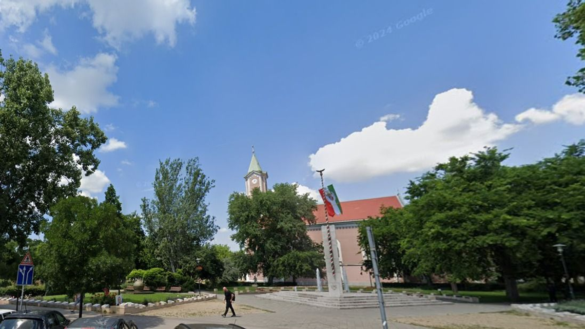 Közteresek bukkantak rá a nőre a csepeli parkban