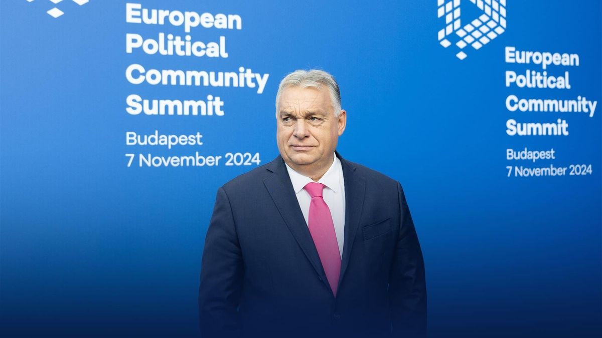 Így köszönti Orbán Viktor a külföldi vezetőket, érkeznek a delegációk – Videó