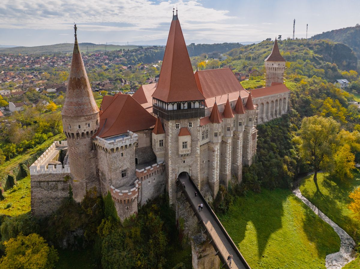 ikertestvére The,Amazing,Corvin,Castle,,Also,Known,As,Hunyadi,Castle,Or