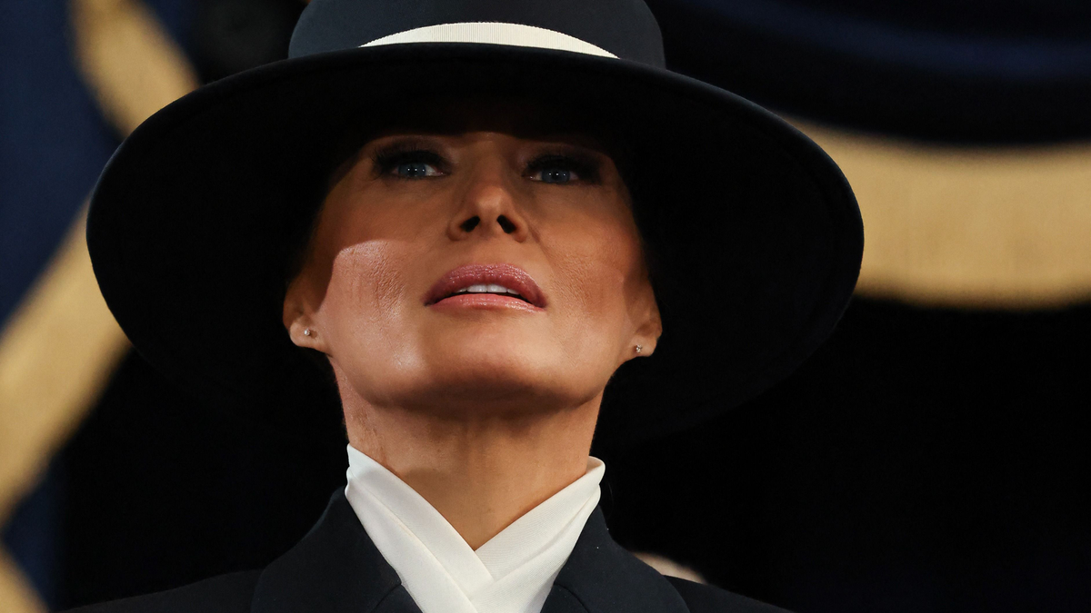 Melania Trump, a divatikon kitett magáért férje, Donald Trump beiktatásán