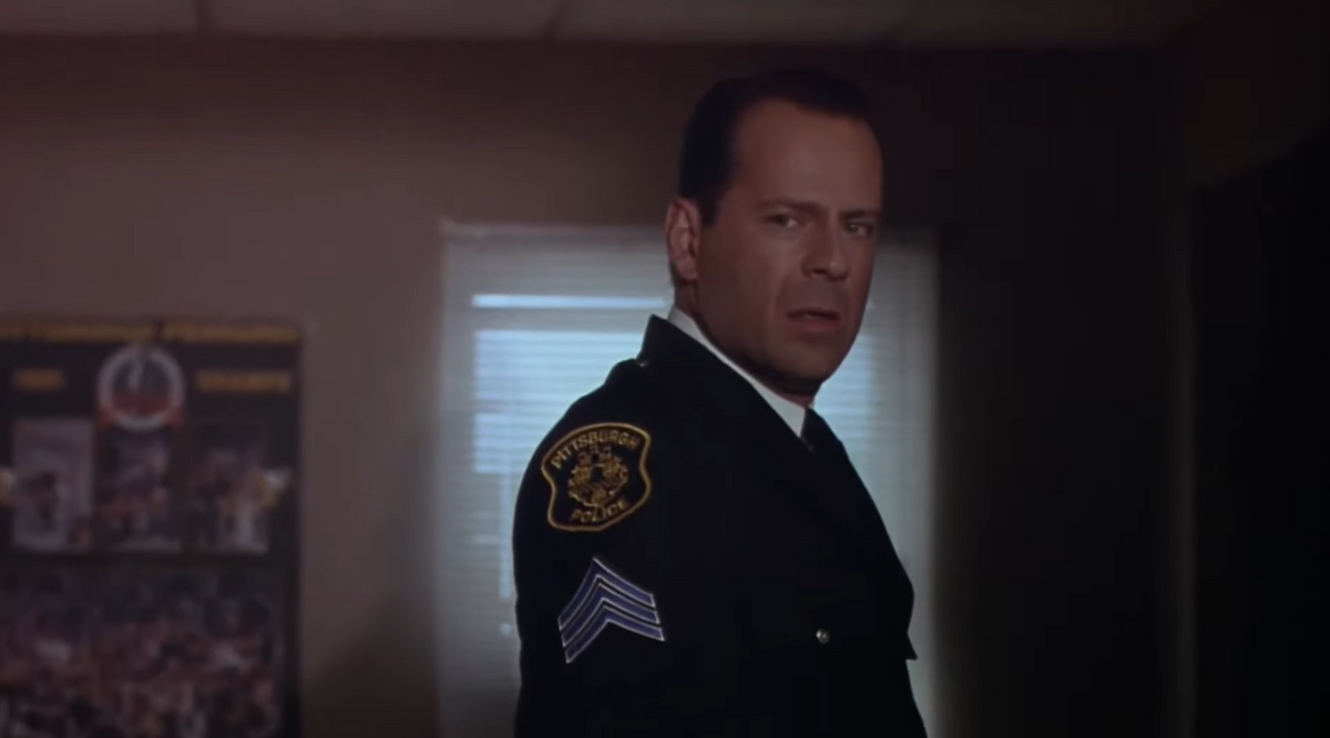 Bruce Willis 1993 Striking Distance