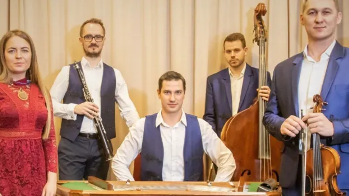 Farsangi vigalom – Tánccal, zenével