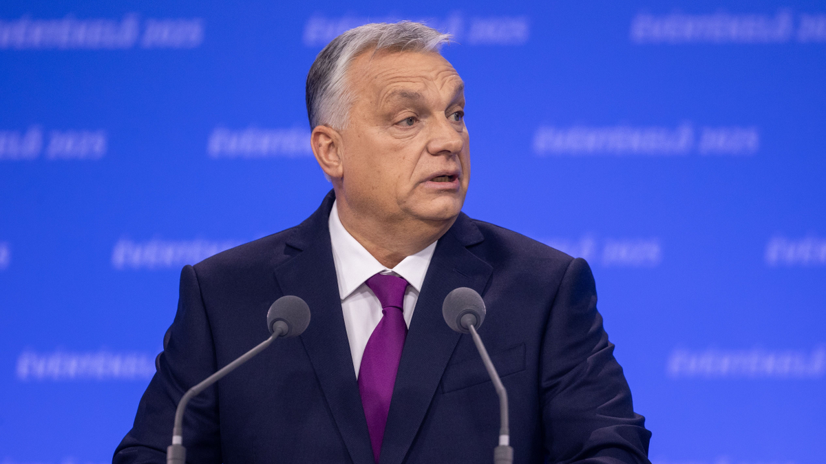 Orbán Viktor szenzációs bejelentése a 2 és 3 gyerekes anyák jövedelemadómentességéről