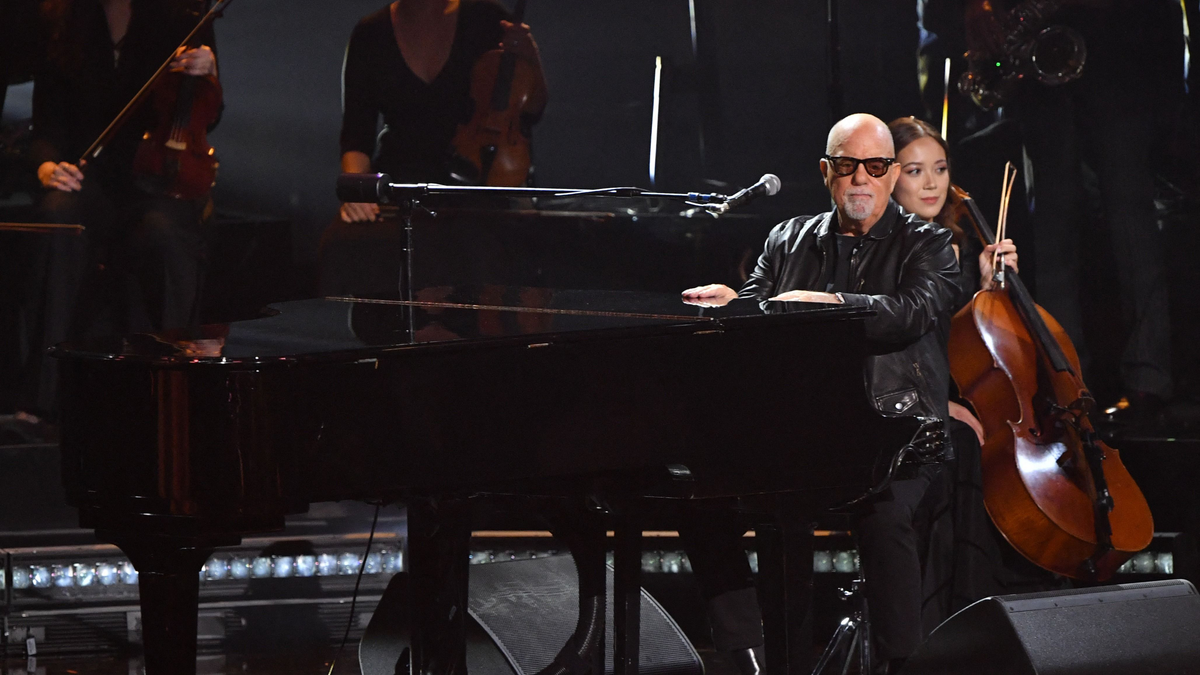 Billy Joel koncert közben esett el