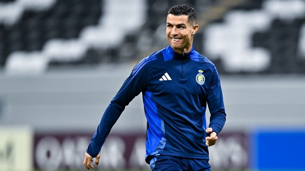 Fotókon az évezred legjobb focistája, 40 éves lett Cristiano Ronaldo