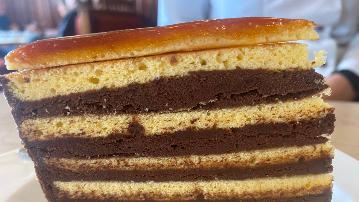 112 méteres torta döntött rekordot