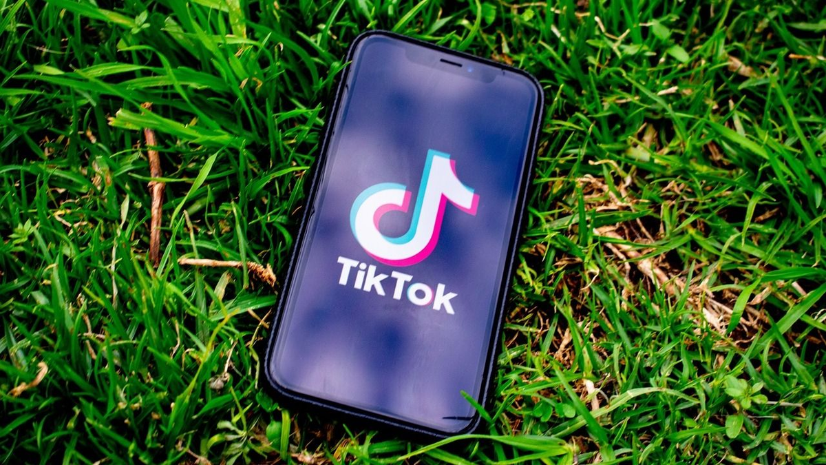 A nyelve 80%-át elvette a rák: a TikTok segített