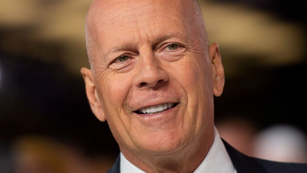 Nem bírja visszatartani a könnyeit: Bruce Willis felesége bejelentést tett a színész állapotáról