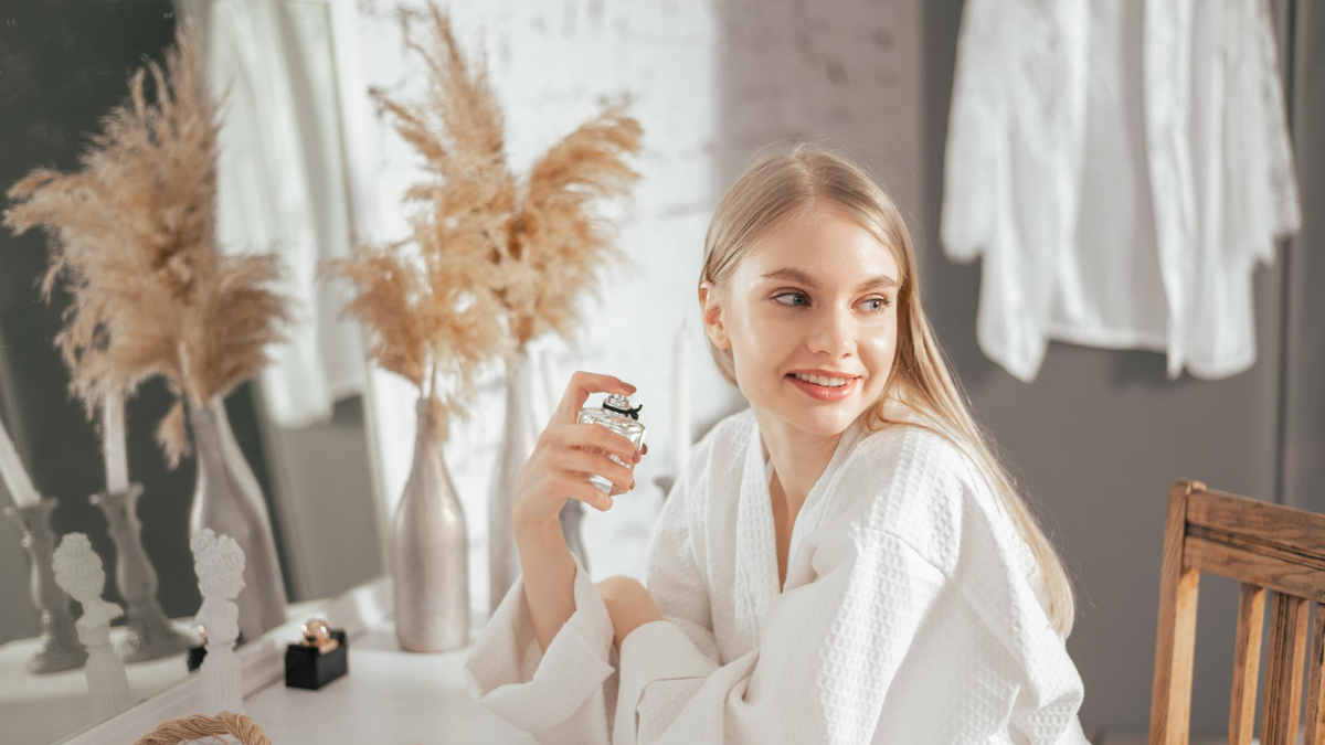 Az illat hosszan tartó varázsa – miért olyan népszerű az eau de parfum? (x)