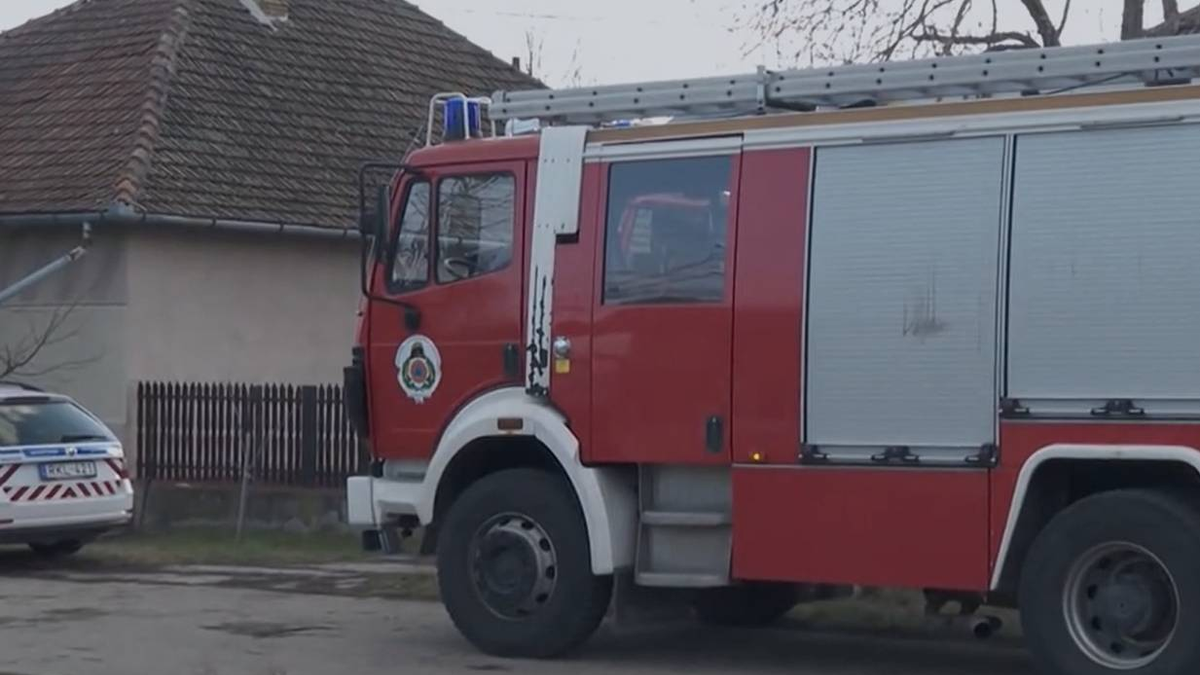 Gyilkolt a lakástűz Békésen: rohantak a lánglovagok, de már nem tehettek semmit