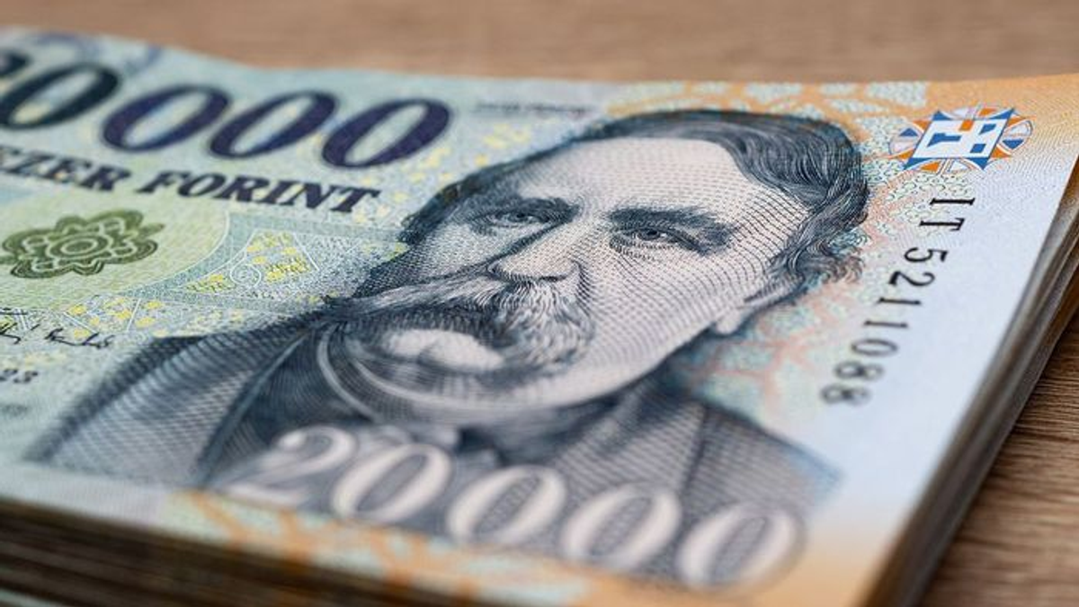 Fellélegezhetnek a magyarok: ennyit vastagodott reggelre a pénztárcánk