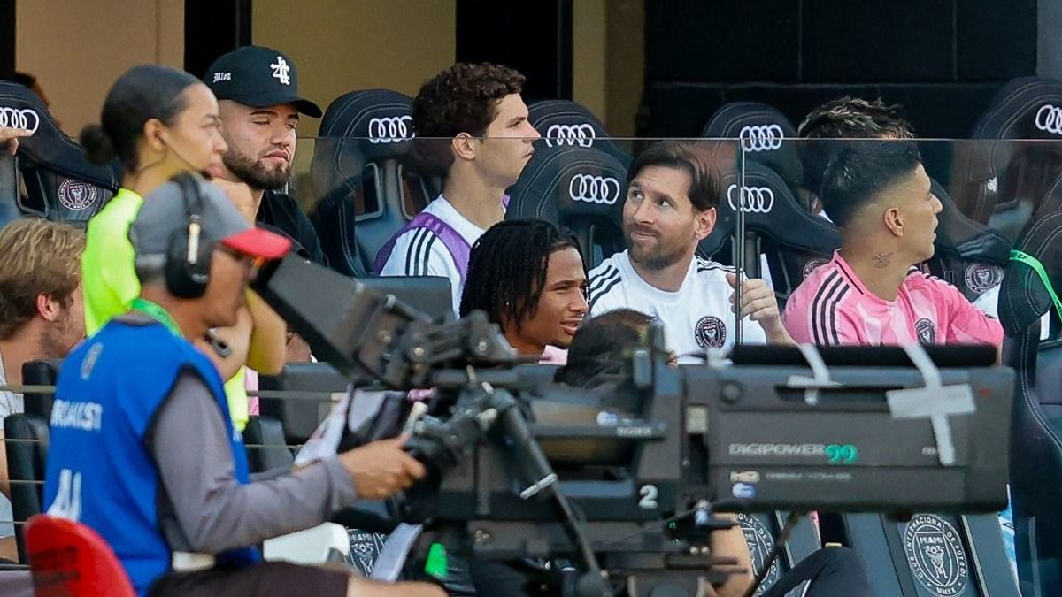 Messi a kispadon ragadt Amerikában