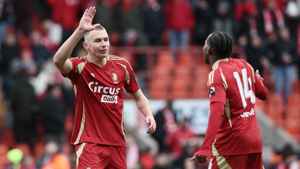Szalai Attila a Standard gárdájában sem tudta megváltani a világot