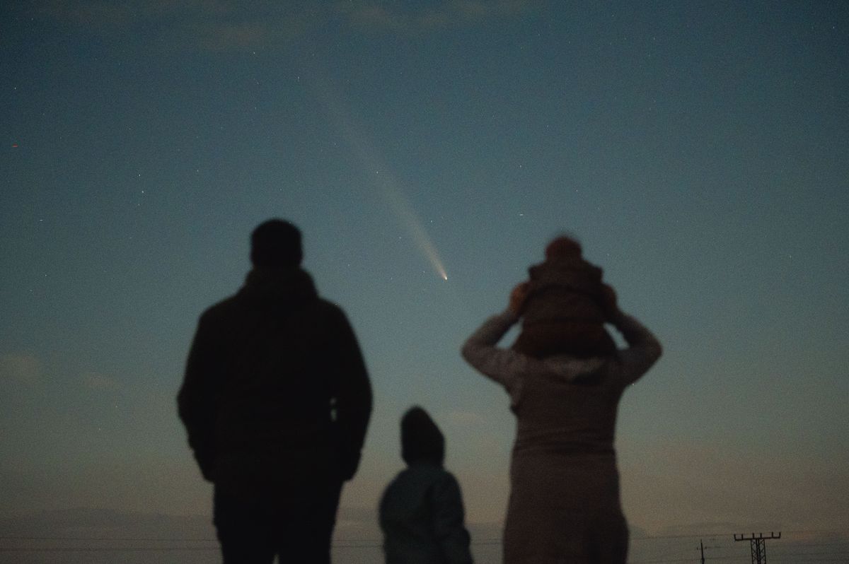 Comet Tsuchinshan-Atlas seen above Hungary