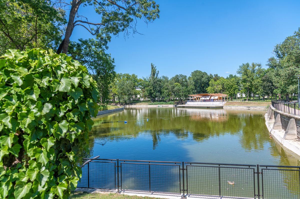Jozsefvaros_0423_11o_Orczy park_Hirnyolc_2