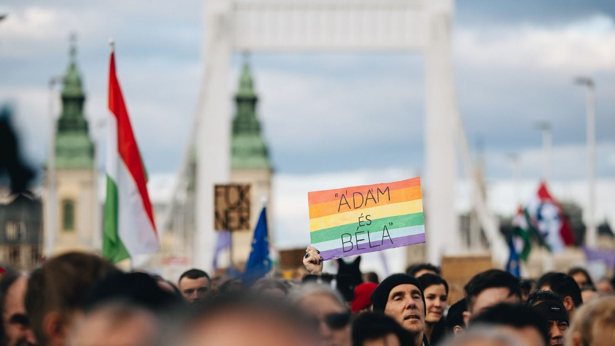 Hídlezárások – Egy híd lezárása Budapesten több százezer ember életét nehezíti meg hétről hétre