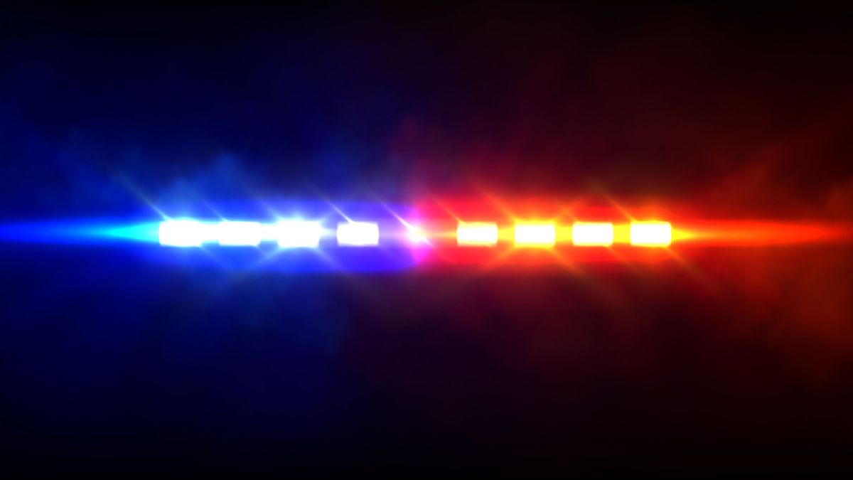 Emergency or police car siren flashing lights, rendőrség, sziréna 