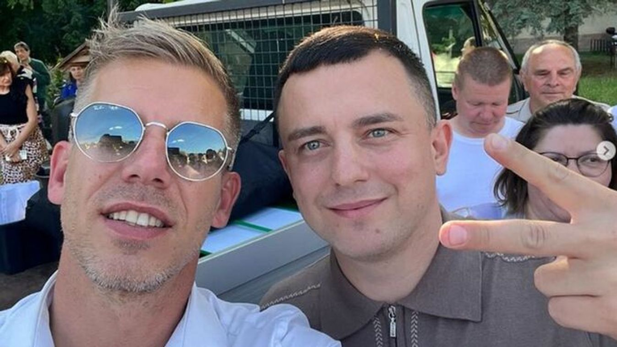 Alpári stílusban erőszakkal fenyegetőzik Magyar Péter ukrán tartótisztje