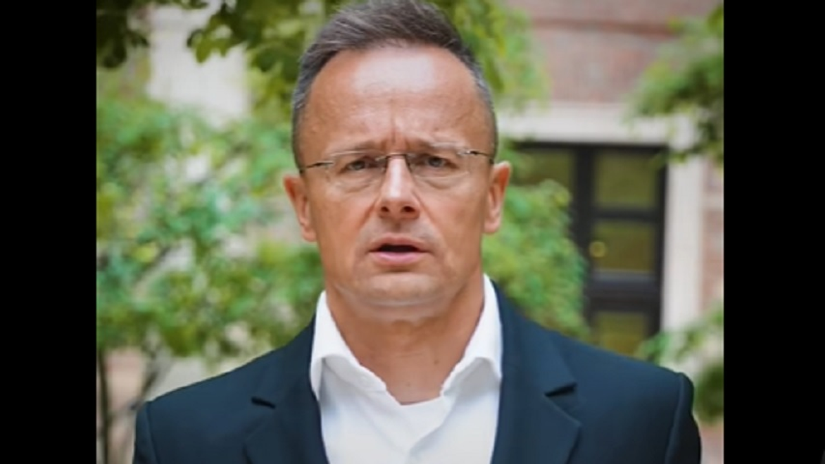 Szijjártó Péter: Brüsszel támadást indított a magyar rezsicsökkentéssel szemben