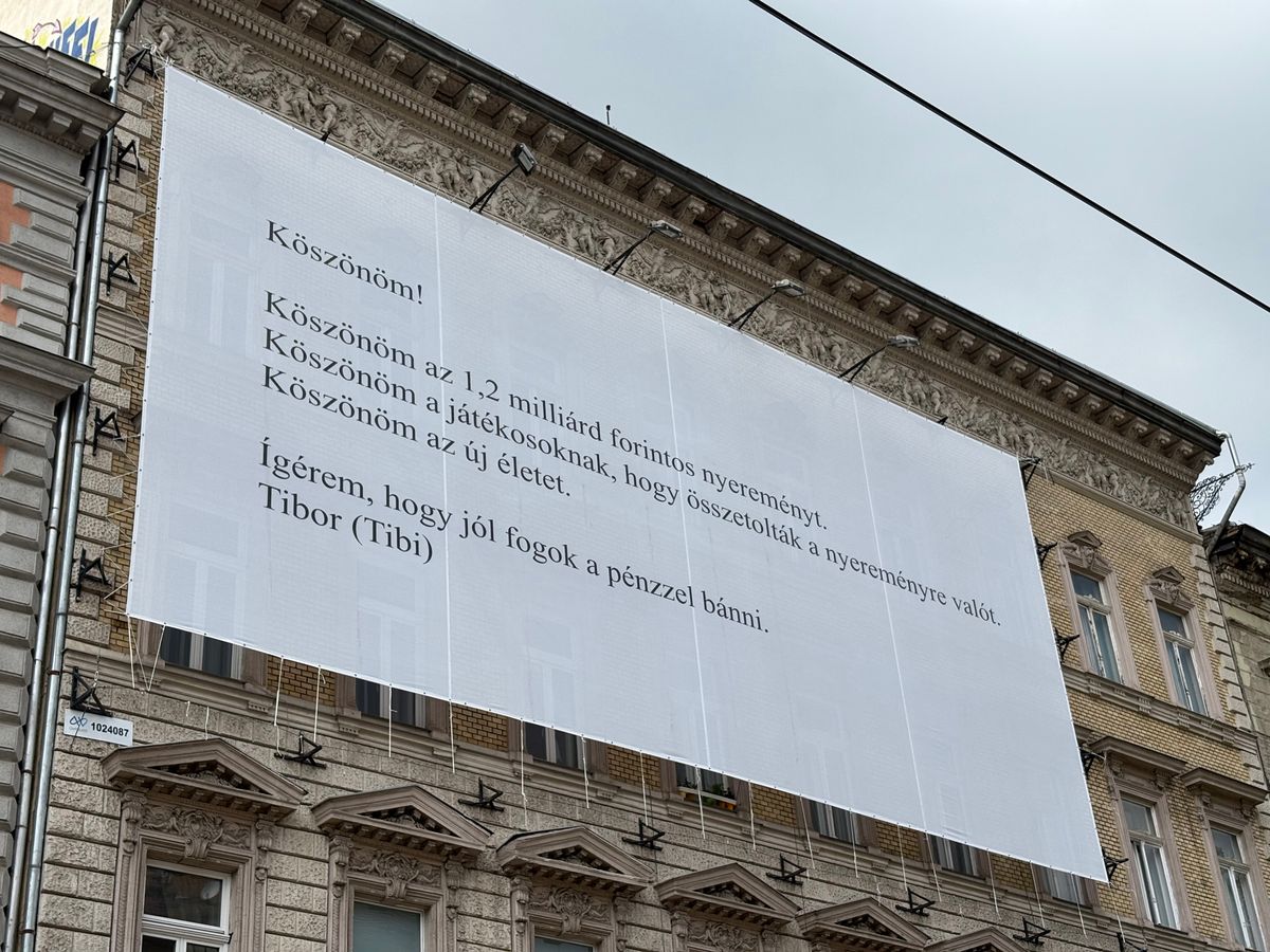 óriásplakát