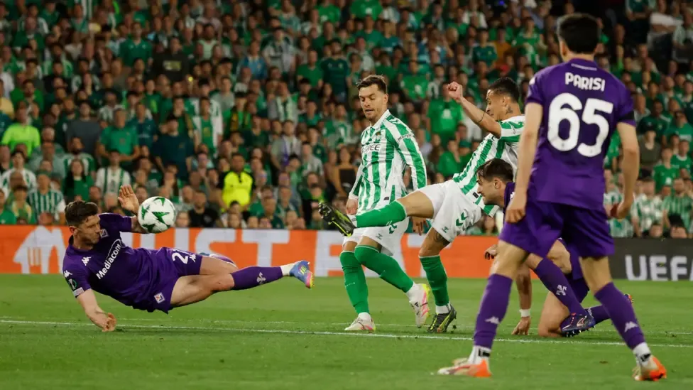 Antony mindkét, Fiorentina elleni elődöntőn gólt lőtt