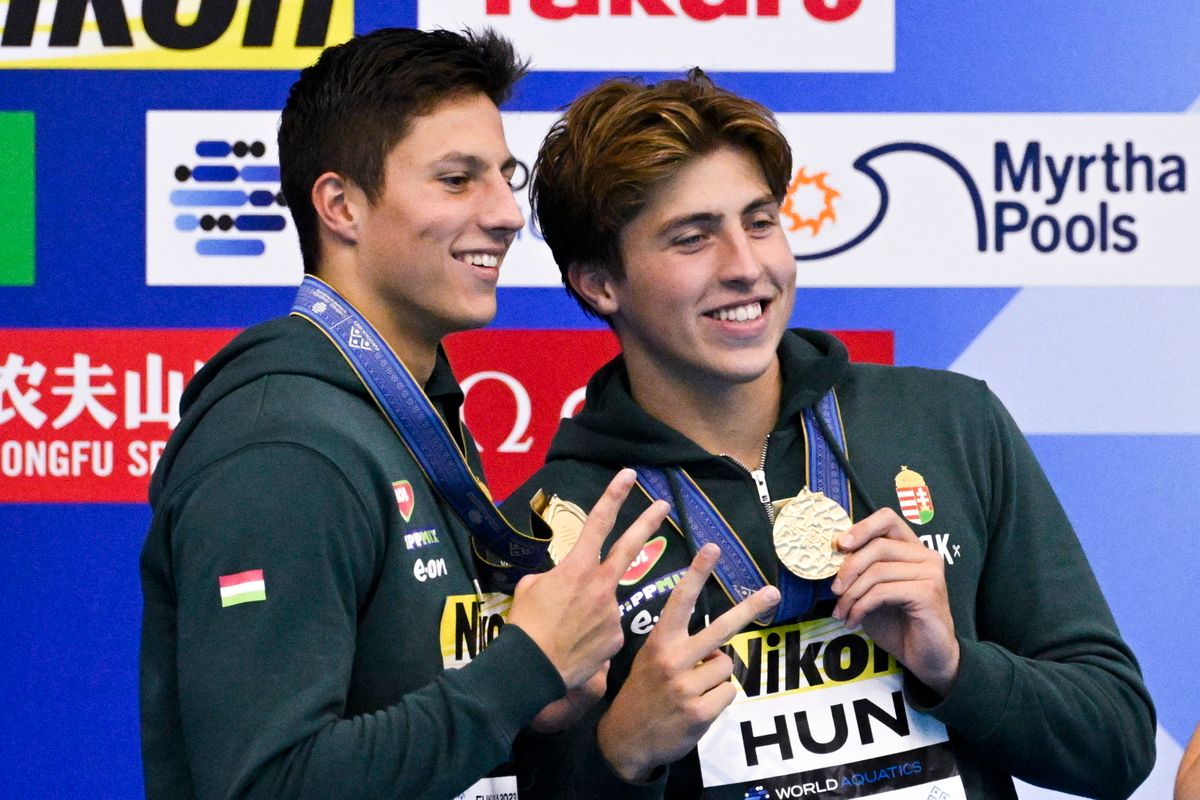 Vigvári Vendel (balra) és Vince együtt lettek felnőtt világbajnokok 2023-ban, Vince most spanyol bajnok