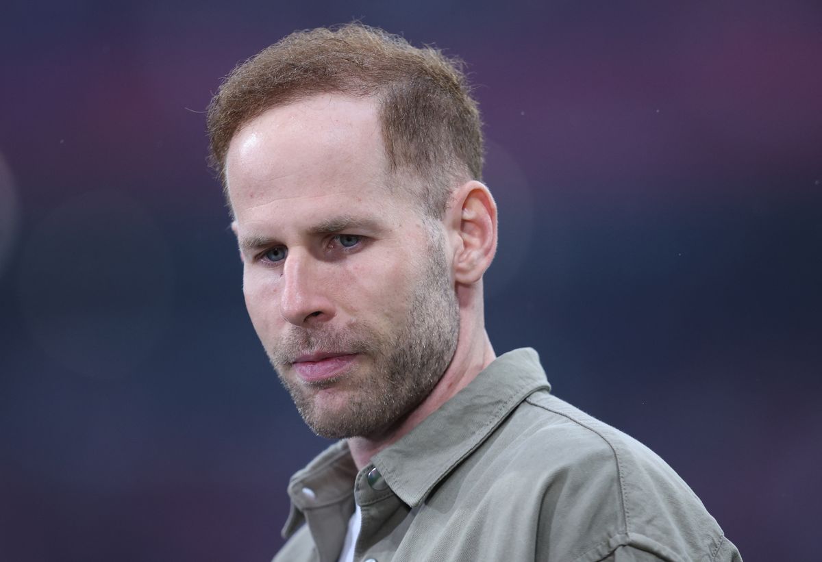 Gulácsi Péter civilben nézte a Bayern elleni rangadó, de már teljesen rendbejött