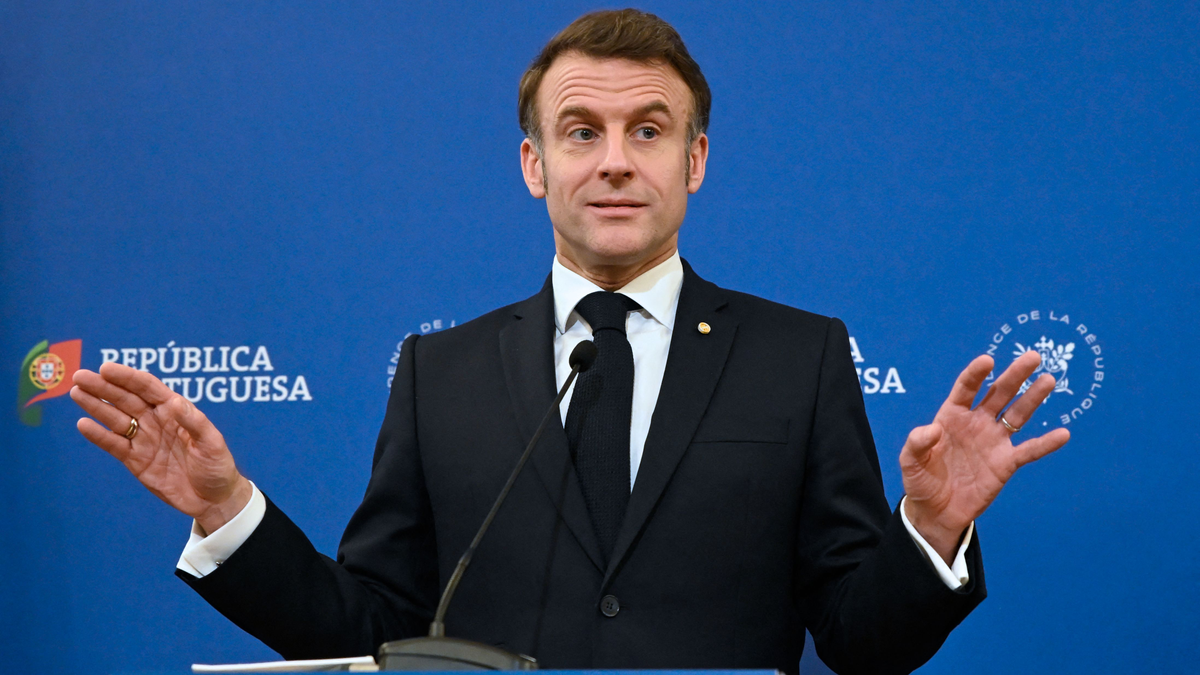 Kitört a botrány: a francia elnök megpróbálja befolyásolni a pápaválasztást?