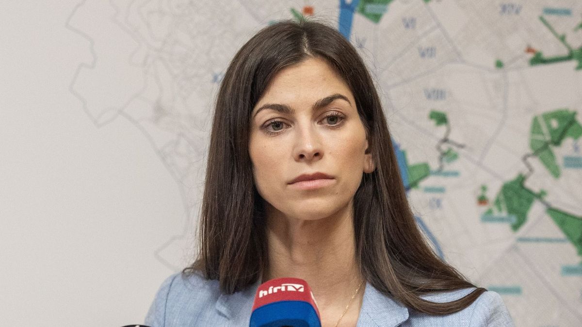 Szentkirályi Alexandra
