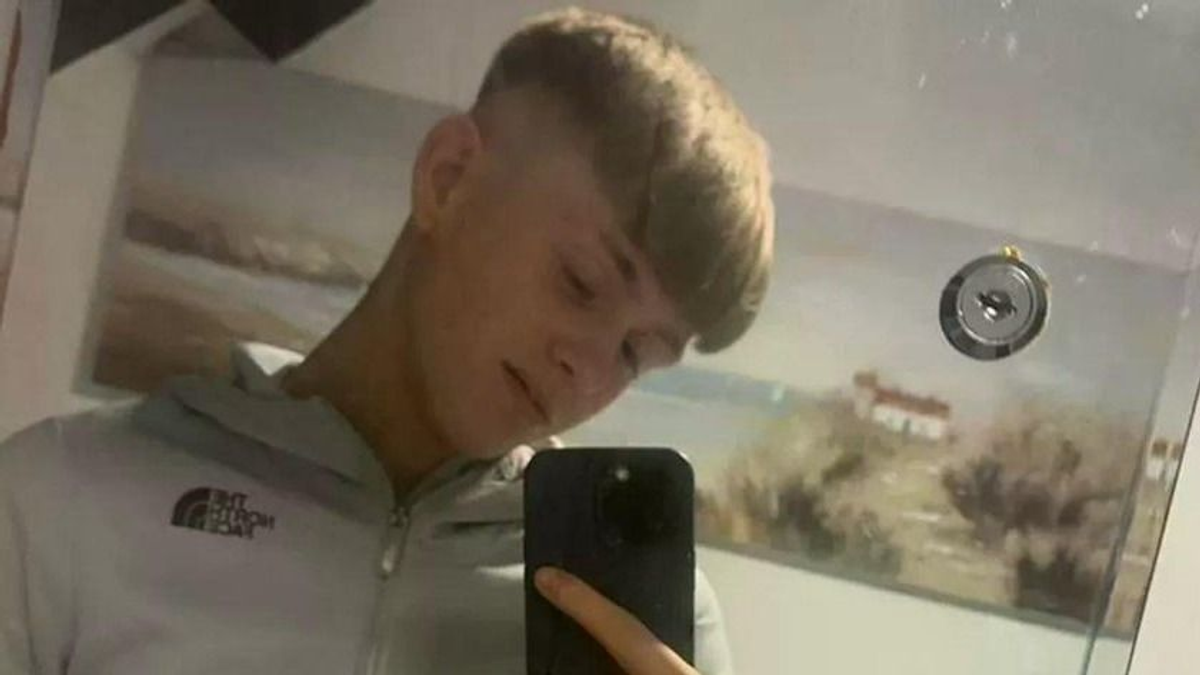"Örökké 19. Örökké a mi 3-as számunk" - Szívszorítóan búcsúzott csapata a tragikusan elhunyt focistától