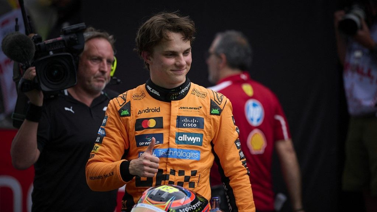Tarol a McLaren Barcelonában – Hamilton és Verstappen is hátrébb szorult