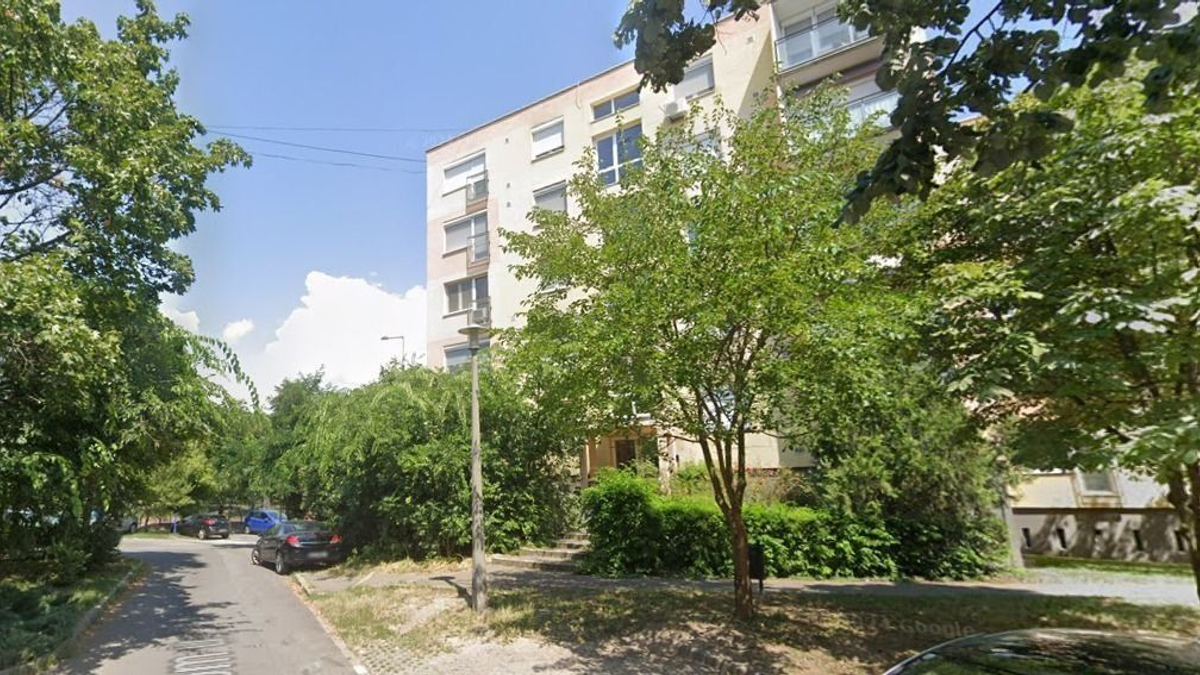 Rohant a TEK: zavarodott férfi akarta magára robbantani a házat Budafokon